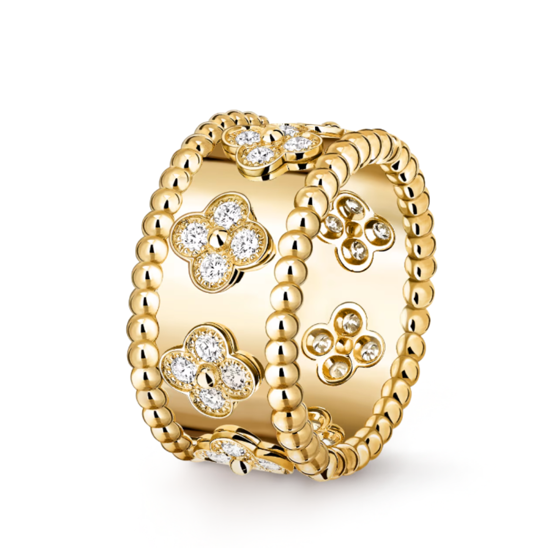 Abby Ring | Gold with Diamond Accent