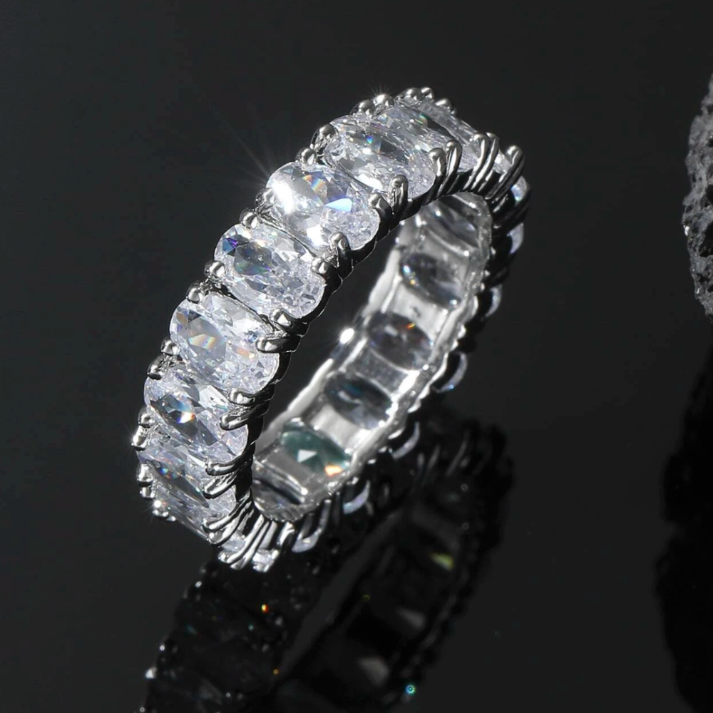 Sara Elegance Ring