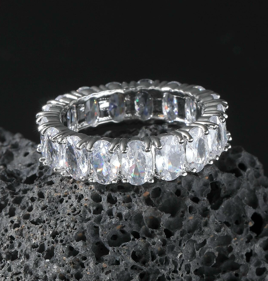 Sara Elegance Ring