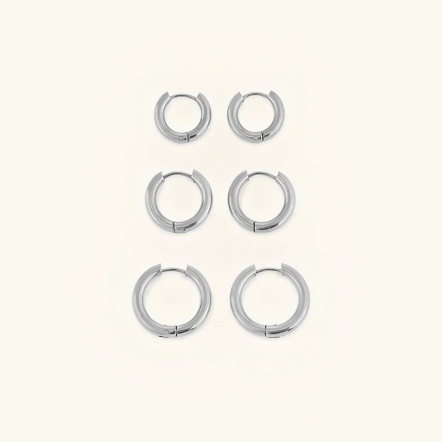 Luna Timeless Earrings | Round