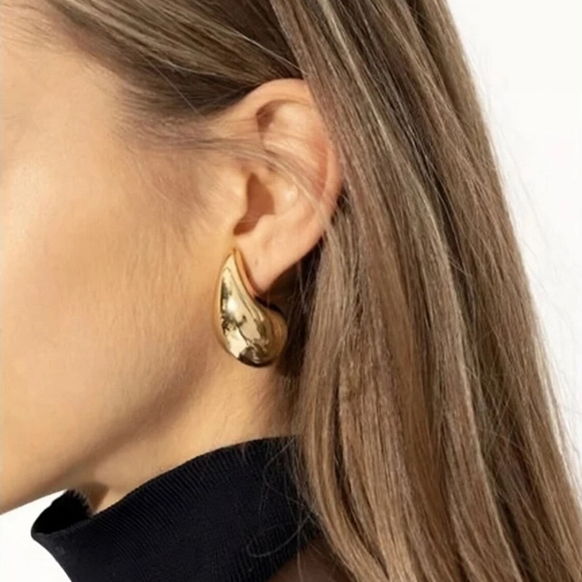 Lyra Earrings | Teardrop