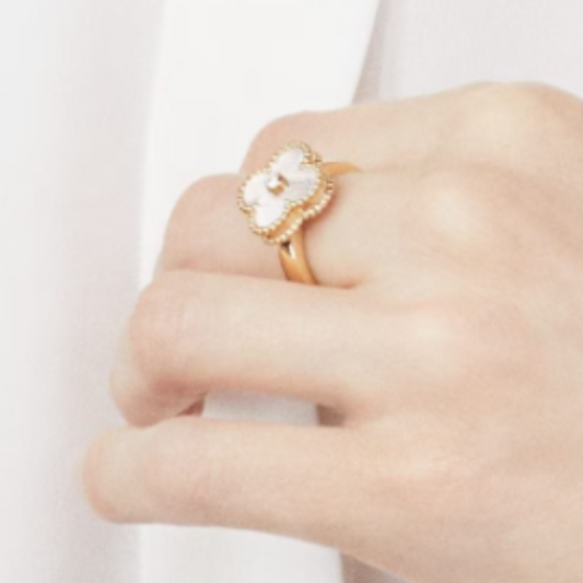 Mireille Ring | White & Gold