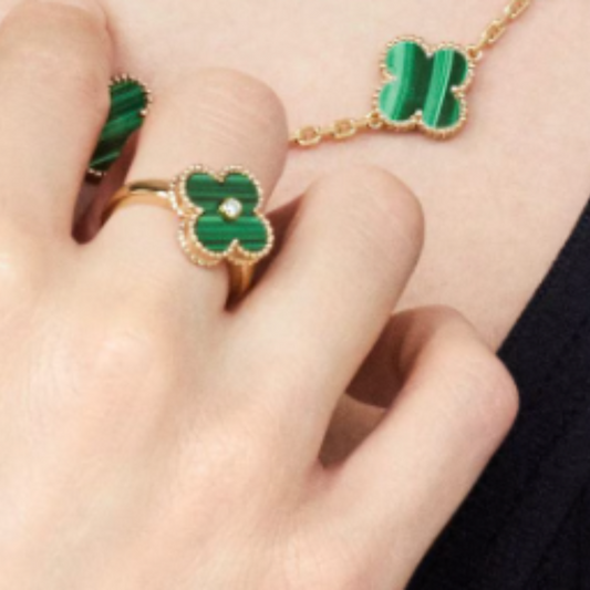 Alira Clover Ring | Green and Gold