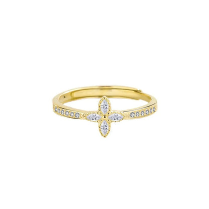 Elara Bloom | Gold