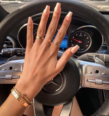 LOVED BY 10,500+ CUSTOMERSBecome part of our community and discover timeless style.