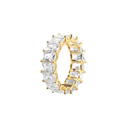 Amara Elegant Ring