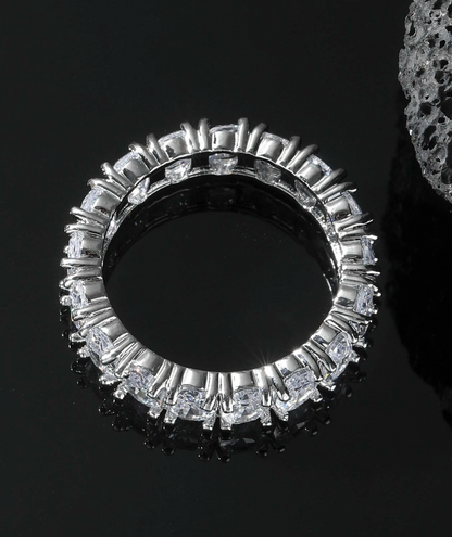 Sara Elegance Ring