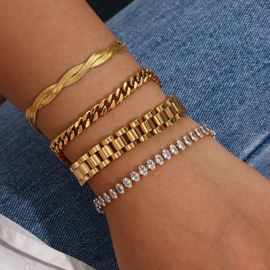 Marguerite Elegant Bracelet